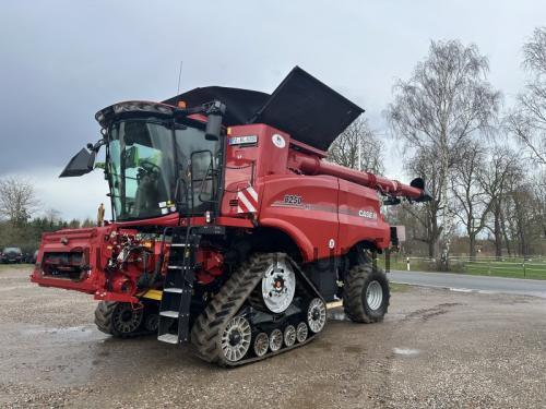 Case IH 8250 avis et fiche technique
