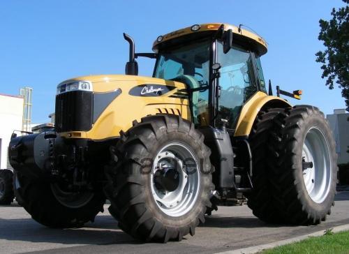 Challenger MT555B fiche technique et avis