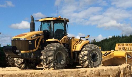 Challenger MT965 fiche technique et avis