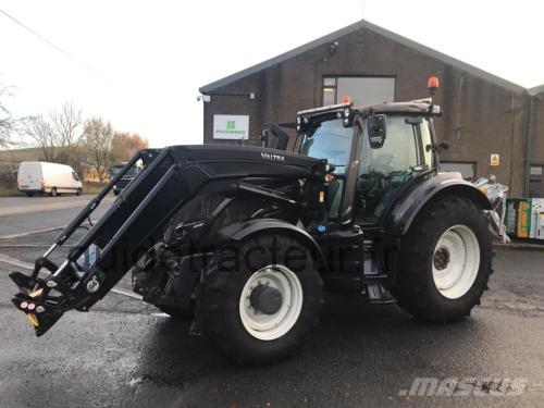 Valtra T154 Versu fiche technique et avis